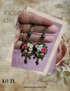 Orecchini collezione Incanto del Bosco in argilla pili erica, modello n.1